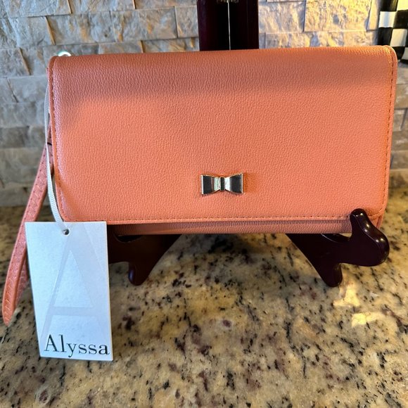 Handbags - Alyssa Vegan Leather Wristlet BNWT